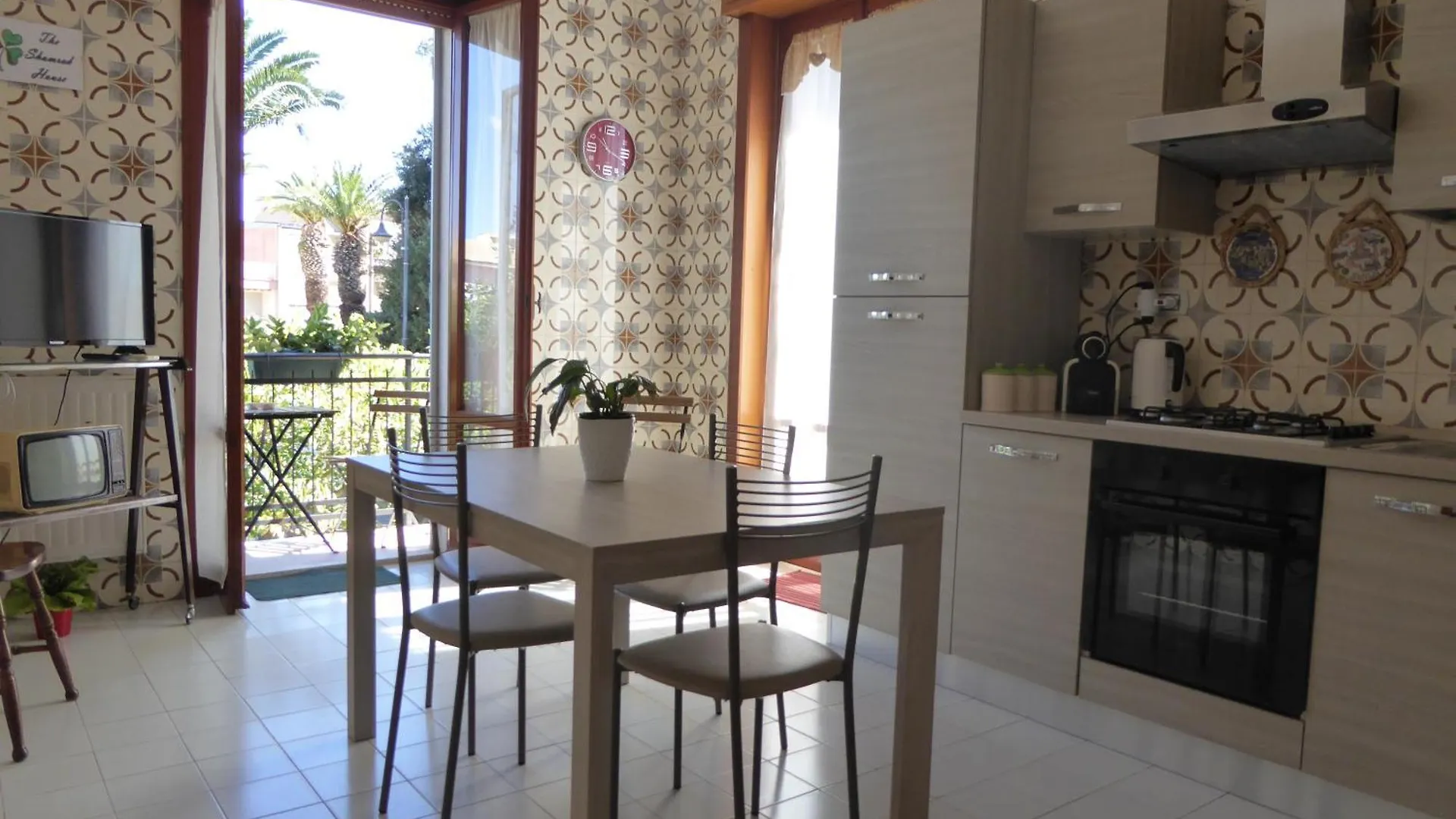 The Shamrock House Apartment Palazzolo Acreide